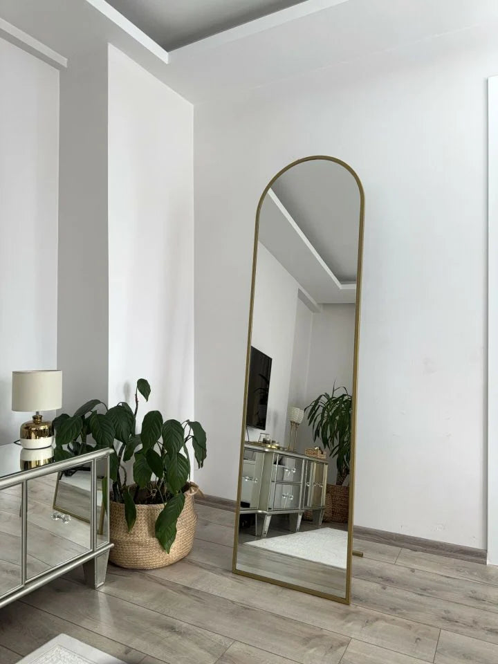 Ovaler Standspiegel in 3 Farben | 180×50 cm