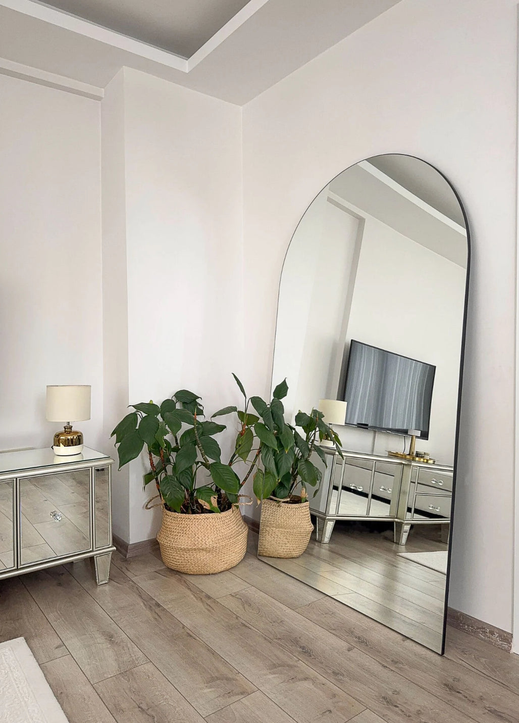 Rahmenloser Spiegel oval mit Standfuß | 180x100 cm