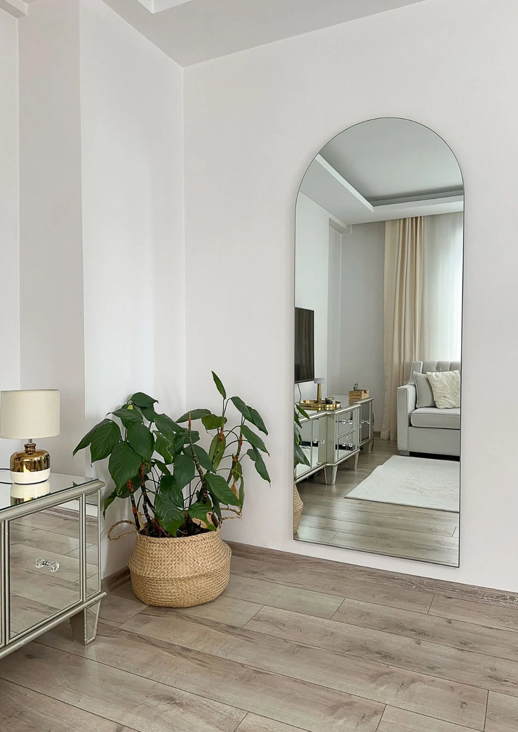 Rahmenloser Spiegel oval mit Standfuß | 180 x 70 cm