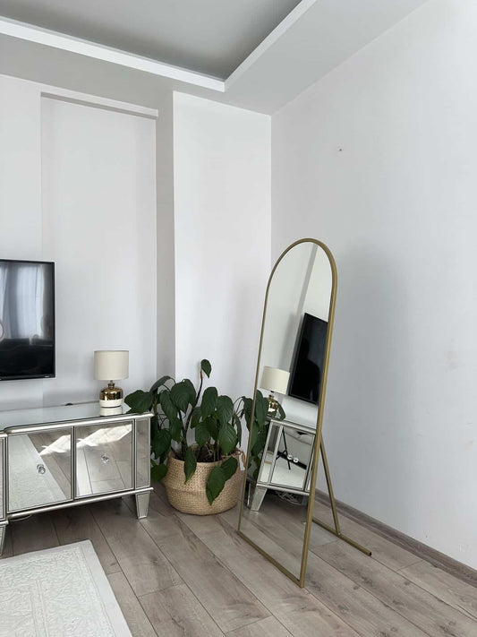 Ovaler Standspiegel in 3 Farben | 140×50 cm