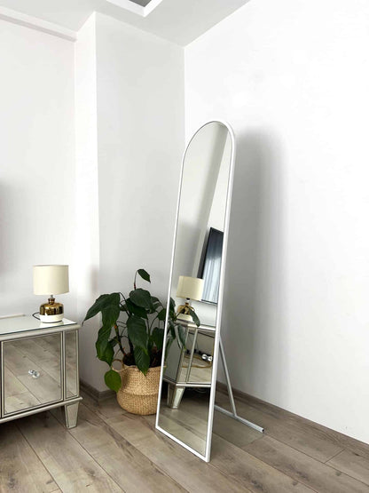 Ovaler Standspiegel in 3 Farben | 160×40 cm