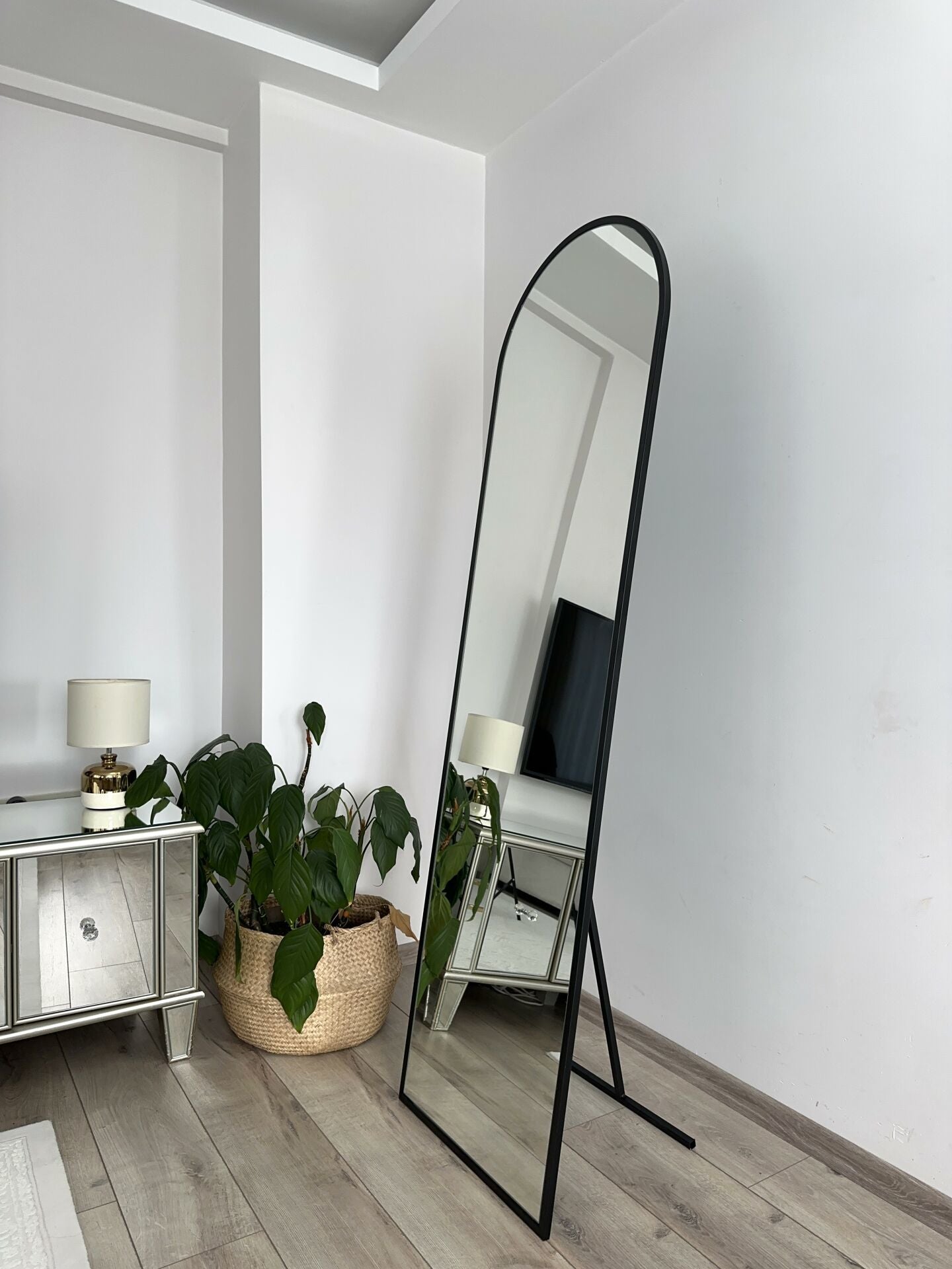 Ovaler Standspiegel | 180×60 cm | Gold & Schwarz